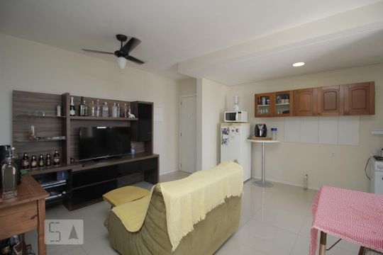 Sala de apartamento à venda com 2 quartos, 57m² em Fátima, Canoas