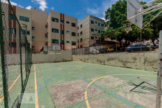 Quadra de apartamento à venda com 3 quartos, 63m² em Santa Amélia, Belo Horizonte
