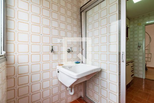 Lavanderia de apartamento para alugar com 1 quarto, 80m² em Vila Parque Jabaquara, São Paulo