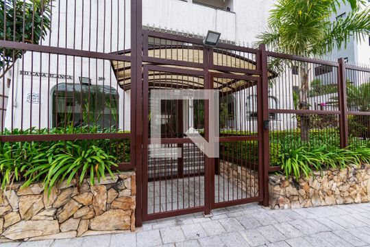 Fachada de apartamento para alugar com 1 quarto, 80m² em Vila Parque Jabaquara, São Paulo