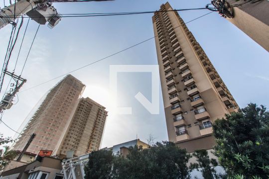 Vista da Rua de apartamento à venda com 1 quarto, 36m² em Tamboré, Barueri