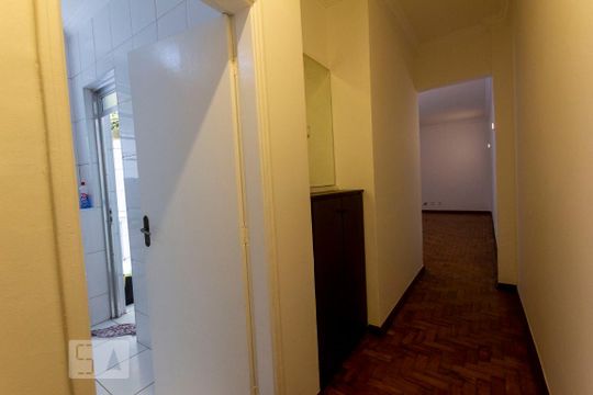 Corredor de apartamento à venda com 2 quartos, 120m² em Consolação, São Paulo
