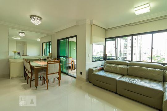 Sala de Estar de apartamento à venda com 3 quartos, 122m² em Vila da Saúde, São Paulo