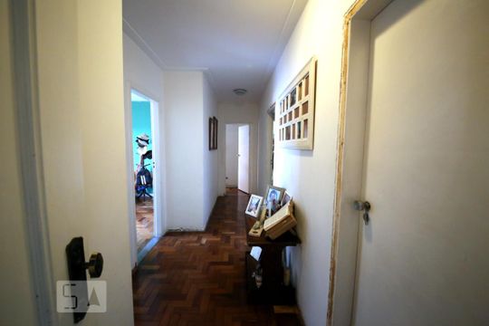 Corredor de apartamento à venda com 4 quartos, 160m² em Santo Amaro, São Paulo