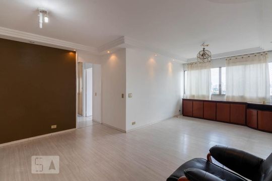 Apartamento para alugar com 3 quartos, 119m² em Vila Olímpia, São Paulo