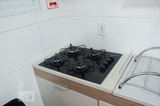 Cozinha de apartamento à venda com 1 quarto, 34m² em Vila Nova Carolina, São Paulo