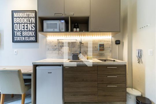 Cozinha de kitnet/studio à venda com 1 quarto, 21m² em Centro Histórico de São Paulo, São Paulo
