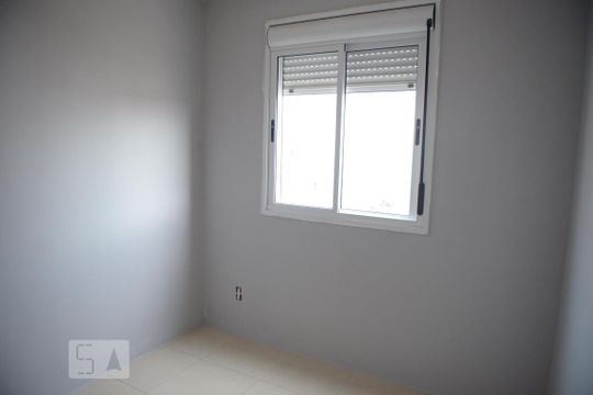 Quarto de apartamento à venda com 2 quartos, 44m² em Olaria, Canoas