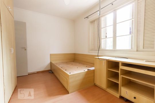 Quarto 2 de casa para alugar com 3 quartos, 180m² em Granja Julieta, São Paulo