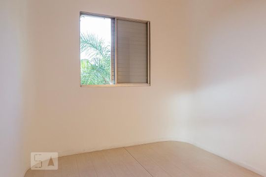 Quarto 1  de apartamento para alugar com 2 quartos, 52m² em Sumarezinho, São Paulo