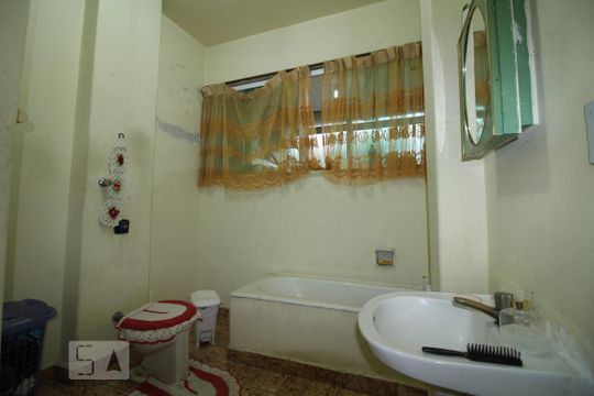 Banheiro de apartamento à venda com 4 quartos, 140m² em Mooca, São Paulo