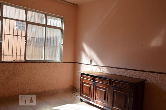 Sala de apartamento para alugar com 2 quartos, 90m² em Piedade, Rio de Janeiro