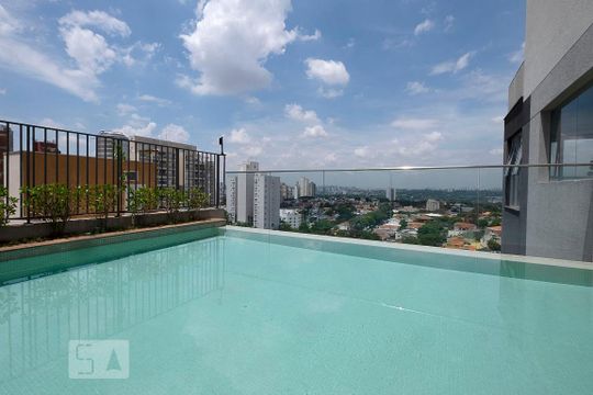 Piscina de apartamento para alugar com 1 quarto, 38m² em Sumarezinho, São Paulo