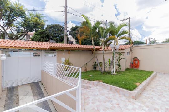 Área comum de casa de condomínio para alugar com 3 quartos, 150m² em Vila Euthalia, São Paulo