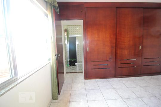 Quarto 1 suite armários de casa à venda com 3 quartos, 250m² em Mauá, São Caetano do Sul