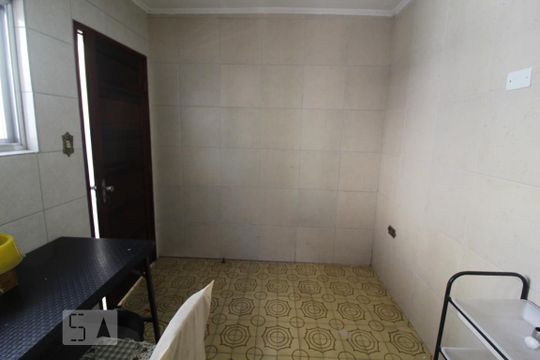 Quarto de serviço de casa à venda com 3 quartos, 250m² em Mauá, São Caetano do Sul