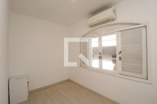 Quarto 1 de casa à venda com 4 quartos, 320m² em Água Fria, São Paulo