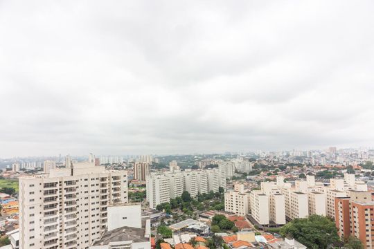 Vista de apartamento para alugar com 2 quartos, 80m² em Umuarama, Osasco