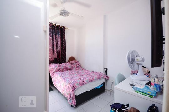 Quarto 1 de apartamento à venda com 4 quartos, 140m² em Icaraí, Niterói