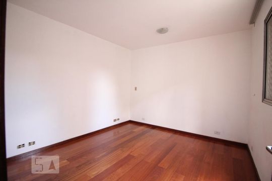 Quarto de apartamento à venda com 2 quartos, 68m² em Santana, São Paulo