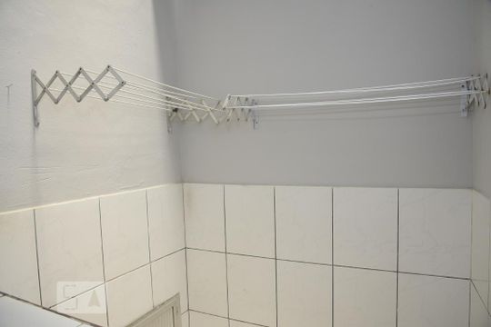 Área de Serviço de casa para alugar com 2 quartos, 90m² em Taquara, Rio de Janeiro