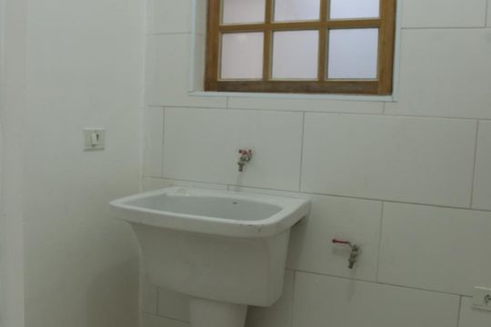 Lavanderia de casa para alugar com 2 quartos, 100m² em Vila Londrina, São Paulo