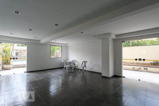 Salão de festas de apartamento para alugar com 2 quartos, 56m² em Jardim Monte Kemel, São Paulo