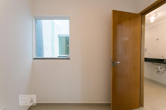 Quarto 1 de casa de condomínio para alugar com 2 quartos, 40m² em Água Rasa, São Paulo