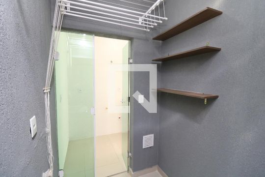 Área de Serviço de apartamento para alugar com 2 quartos, 48m² em Água Rasa, São Paulo