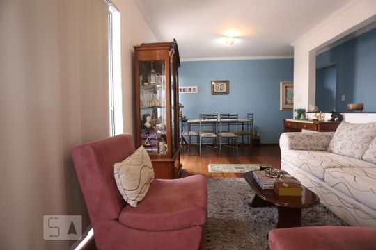 Sala de Estar de apartamento à venda com 4 quartos, 133m² em Jardim Olympia, São Paulo