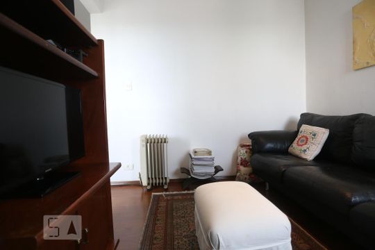 Sala de Tv de apartamento à venda com 4 quartos, 133m² em Jardim Olympia, São Paulo