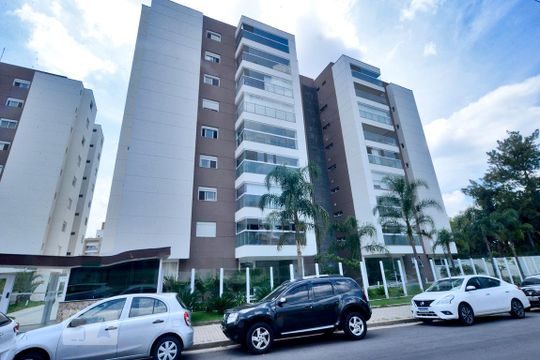 Fachada de apartamento à venda com 3 quartos, 132m² em Siciliano, São Paulo