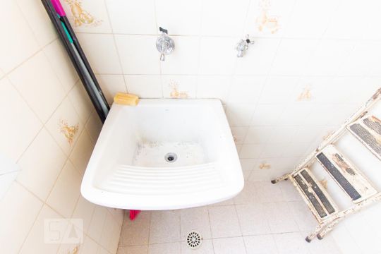 Lavanderia de apartamento à venda com 1 quarto, 90m² em Botafogo, Campinas