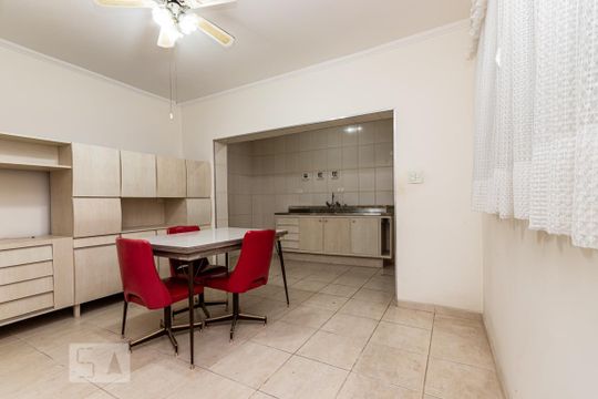 Cozinha de casa à venda com 2 quartos, 159m² em Vila Salete, São Paulo