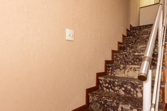 Escada de casa à venda com 2 quartos, 159m² em Vila Salete, São Paulo