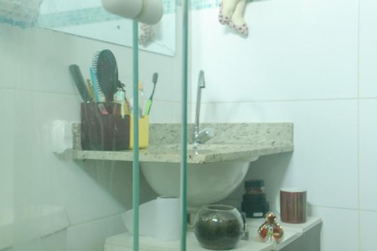 Banheiro  de kitnet/studio à venda com 1 quarto, 40m² em Vila Santa Teresa (zona Leste), São Paulo