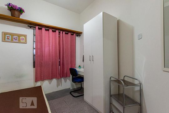 Quarto 1 de casa à venda com 7 quartos, 200m² em São Domingos, Niterói