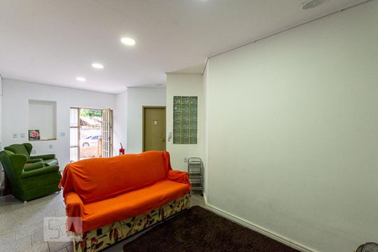 Casa à venda com 7 quartos, 200m² em São Domingos, Niterói