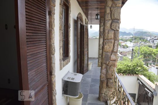 Varanda do Quarto 2 e suíte de casa de condomínio à venda com 4 quartos, 339m² em Taquara, Rio de Janeiro