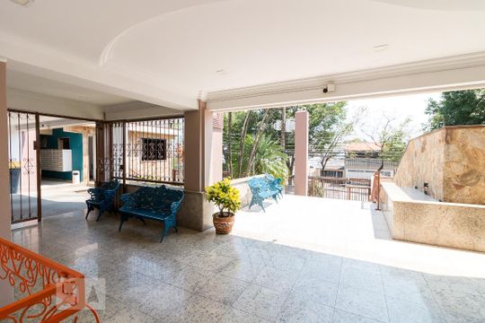 Hall de entrada do prédio de apartamento à venda com 2 quartos, 72m² em Vila Leonor, Guarulhos