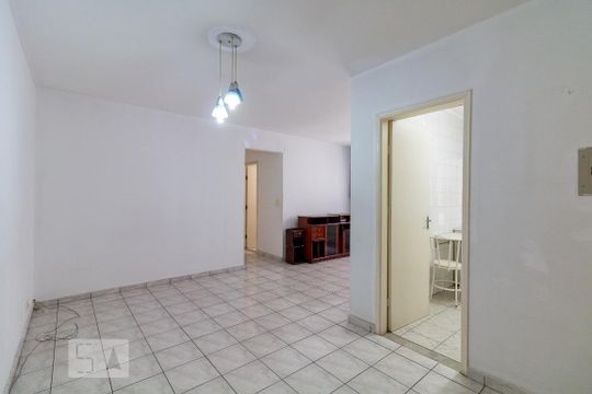 Sala de apartamento à venda com 2 quartos, 72m² em Vila Leonor, Guarulhos