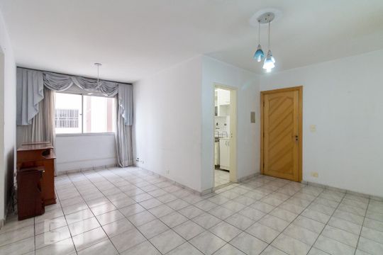 Sala de apartamento à venda com 2 quartos, 72m² em Vila Leonor, Guarulhos