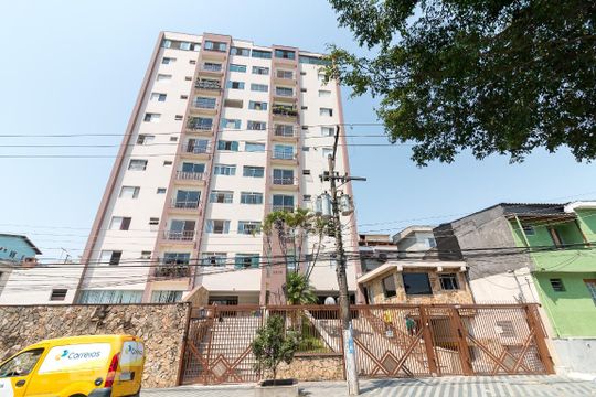 Fachada do prédio de apartamento à venda com 2 quartos, 72m² em Vila Leonor, Guarulhos