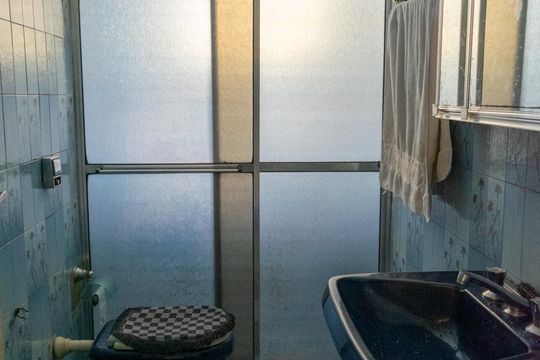 Banheiro de casa à venda com 3 quartos, 165m² em Jardim Modelo, São Paulo