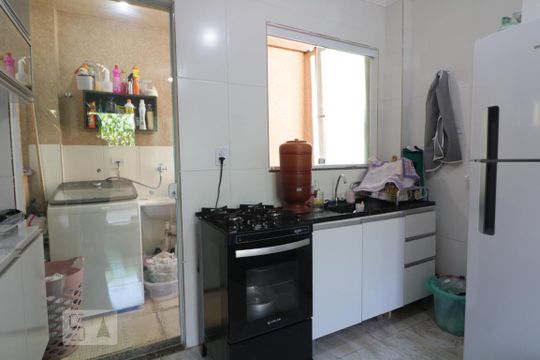 Cozinha de apartamento à venda com 2 quartos, 39m² em Chácara Santo Antônio (zona Leste), São Paulo
