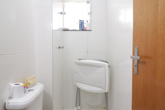 Banheiro Social de apartamento à venda com 2 quartos, 39m² em Chácara Santo Antônio (zona Leste), São Paulo