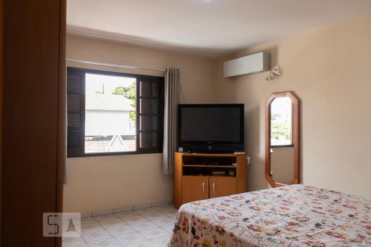 Quarto 1 de casa à venda com 3 quartos, 200m² em Campestre, Santo André