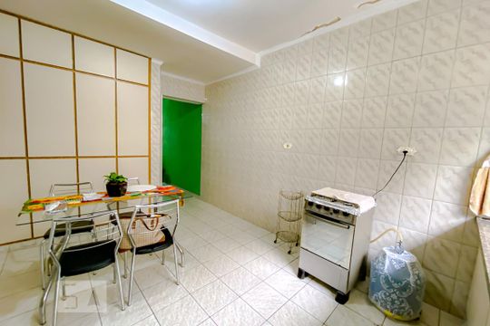 Cozinha de casa à venda com 2 quartos, 120m² em Chácara Califórnia, São Paulo