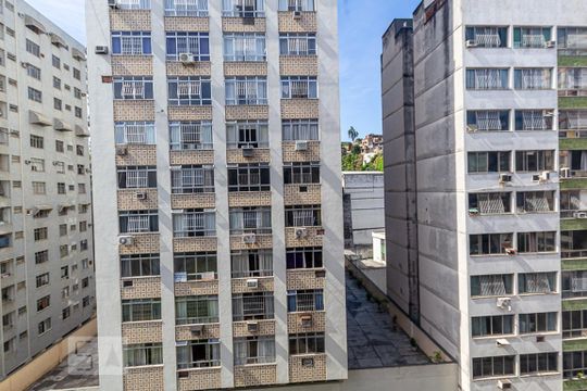 Vista da Sala de apartamento à venda com 3 quartos, 140m² em Ingá, Niterói