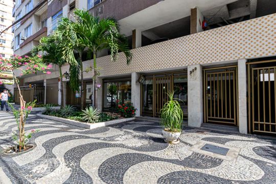 Entrada de apartamento à venda com 3 quartos, 140m² em Ingá, Niterói